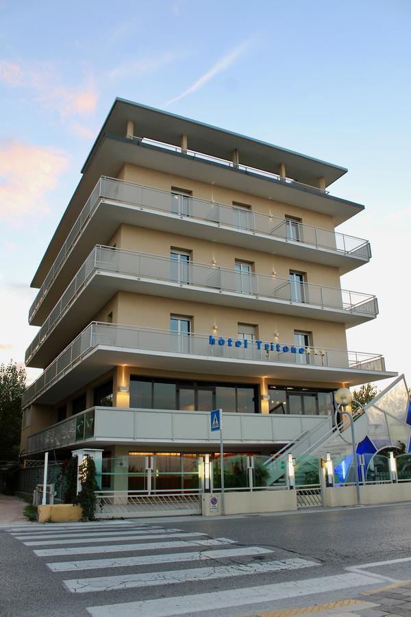 Hotel Tritone Rimini Eksteriør bilde
